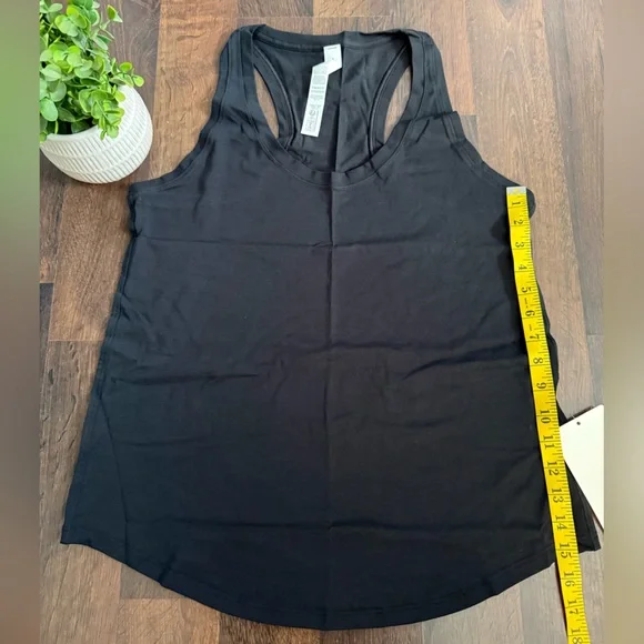 🆕 Lululemon Love Tank - Picture 7 of 13